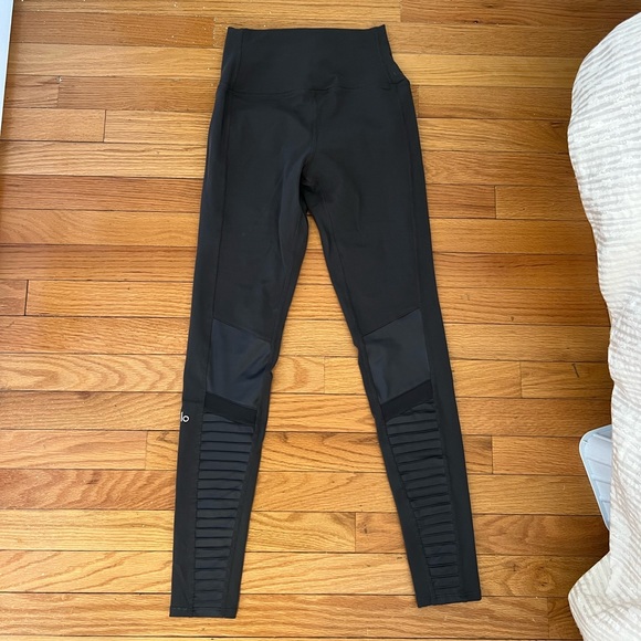 ALO Yoga Moto Legging, Full Length, Size Small - Picture 7 of 8